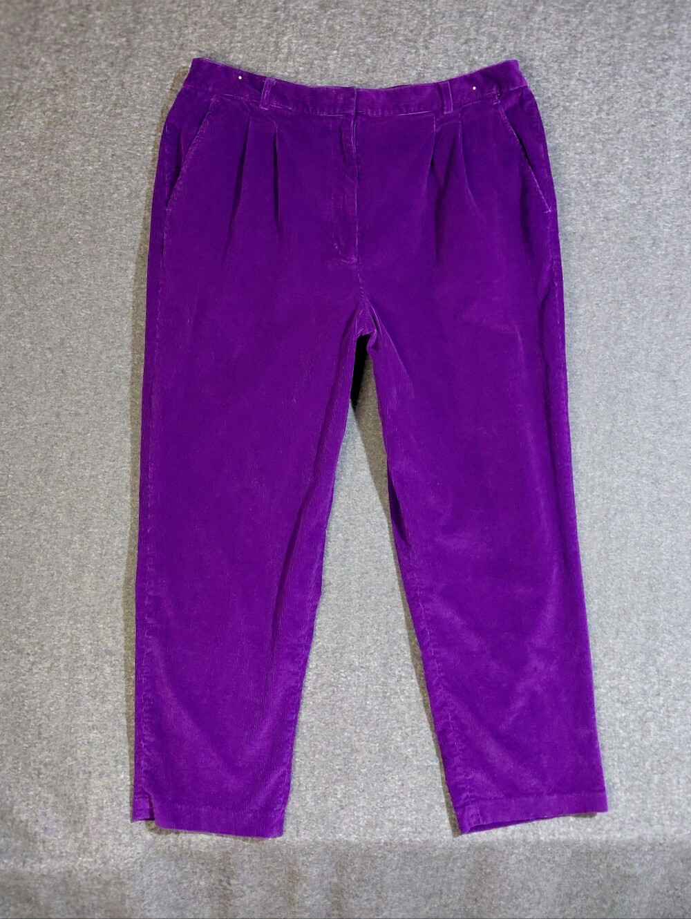 Vintage 80s-90s Corduroy Pleated High Rise Straight Leg Pants Sz 24W